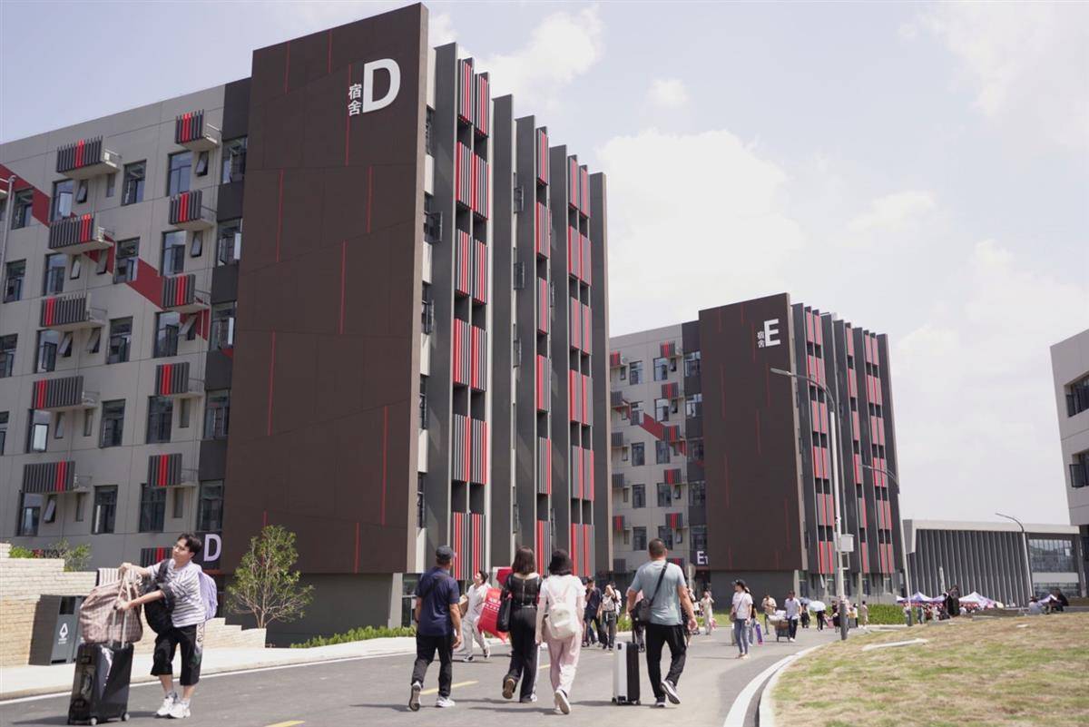 鸿丰娱乐下载官方网站